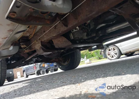 2002 Ford Explorer Sport Trac z USA, uszkodzony, nr VIN 1FMZU77E92UB70693